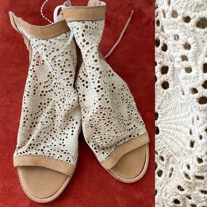 MUSSE & CLOUD Leather and Lace Festival Style BOOTIES Sz 39 MADE in SPAIN As-Is